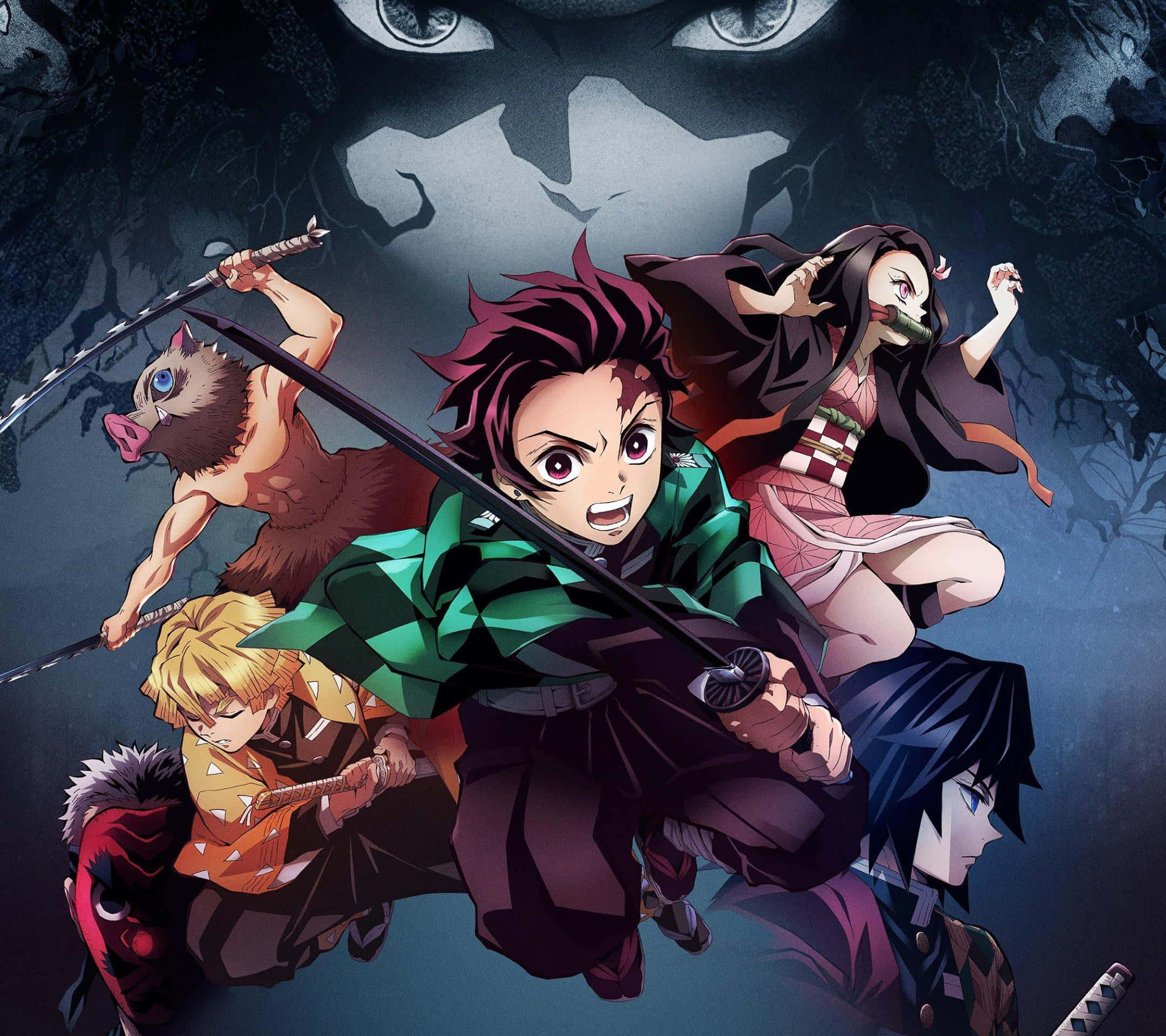 Demon Slayer Characters 桌布 壁紙 — 動漫戰士在黑暗森林背景下擺出動態戰鬥姿勢，上方有發光的眼睛。