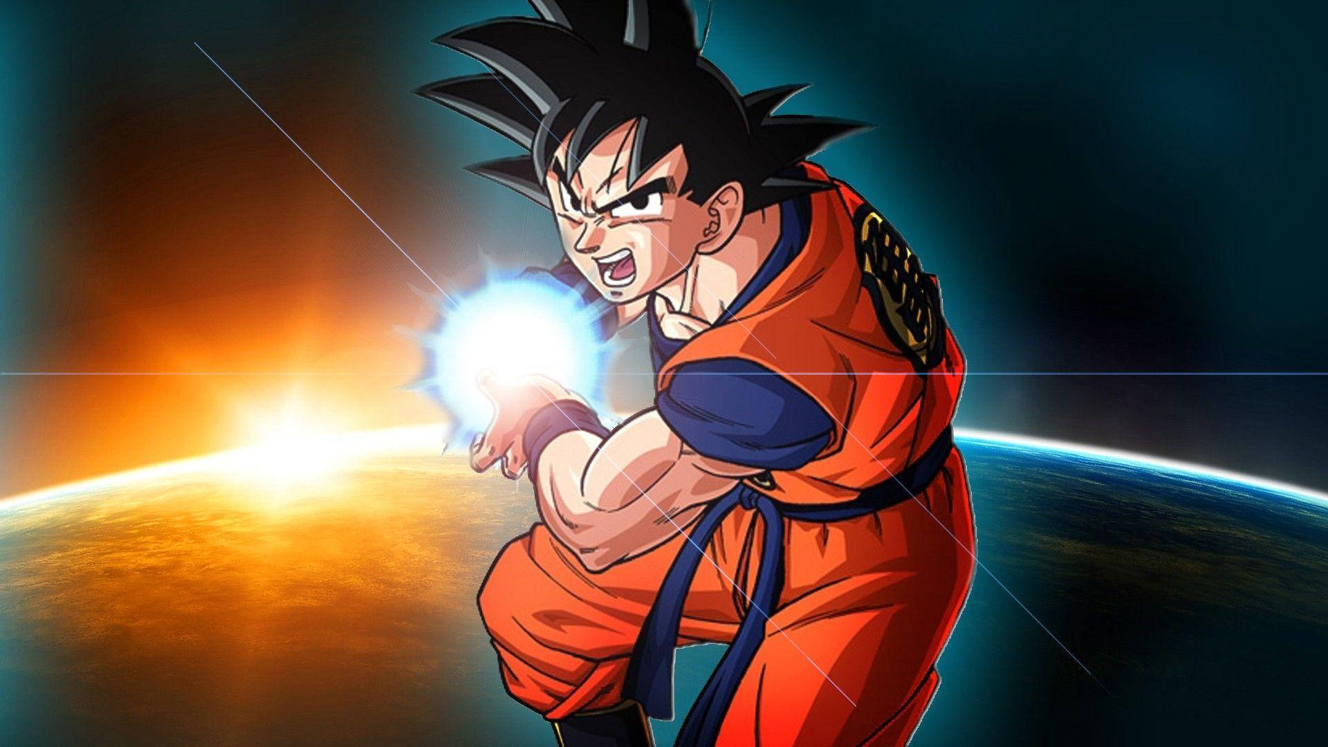 Goku Dragon Ball Super 桌布 壁紙 — 動漫戰士悟空身穿橙色道服，在熾熱星球背景下將能量匯聚成發光球體。