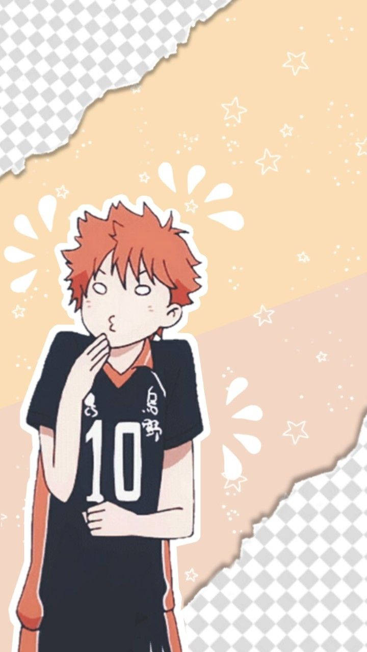 Shoyo Hinata 桌布 壁紙 — 動漫男孩，紅色尖刺頭髮，身穿黑色球衣10號，站在帶有白色星星和撕紙效果的粉彩蜜桃色背景前。