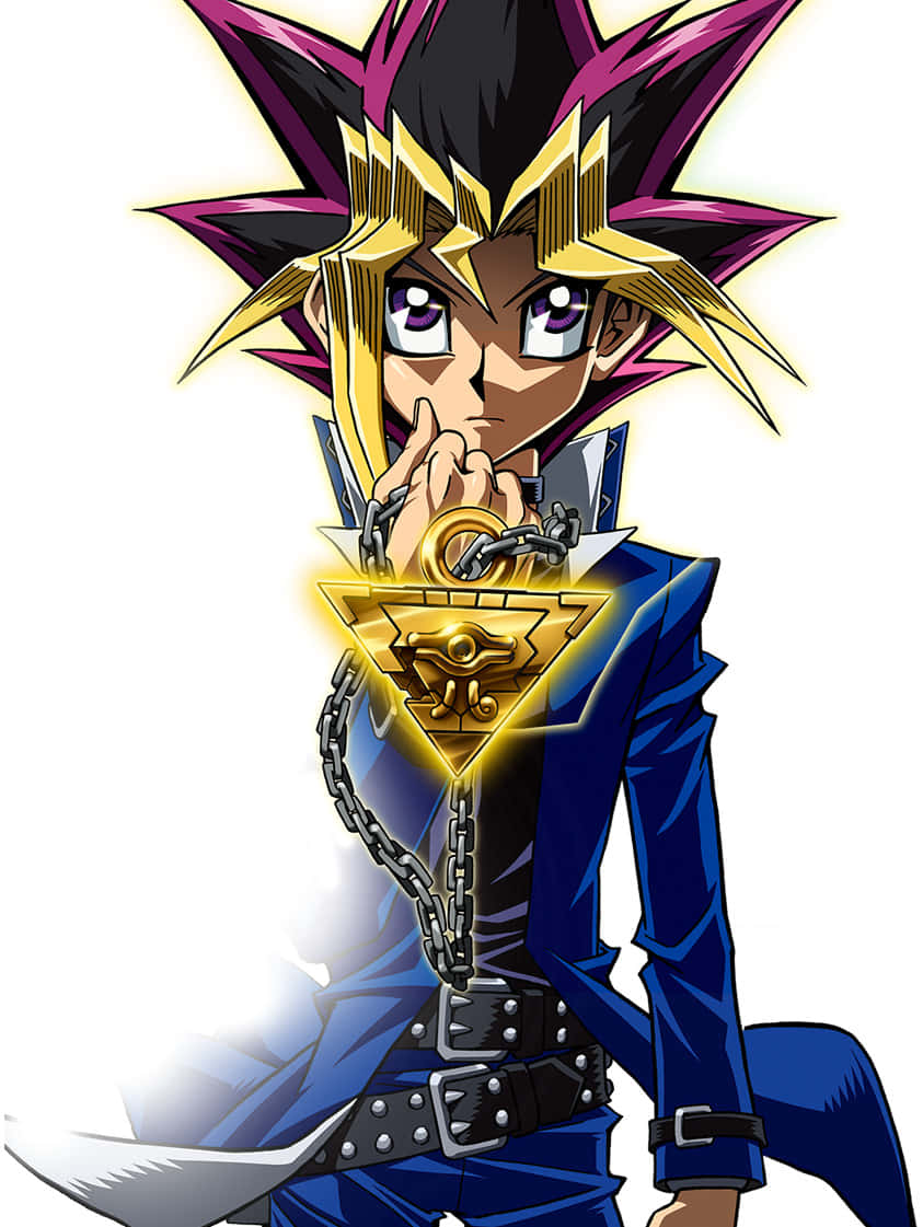 遊戲武藤，遊戲之王，行動中 壁紙 — 動漫角色，擁有尖刺的黑色和金色頭髮，在白色背景前手持鏈條上發光的金色眼睛吊墜。
