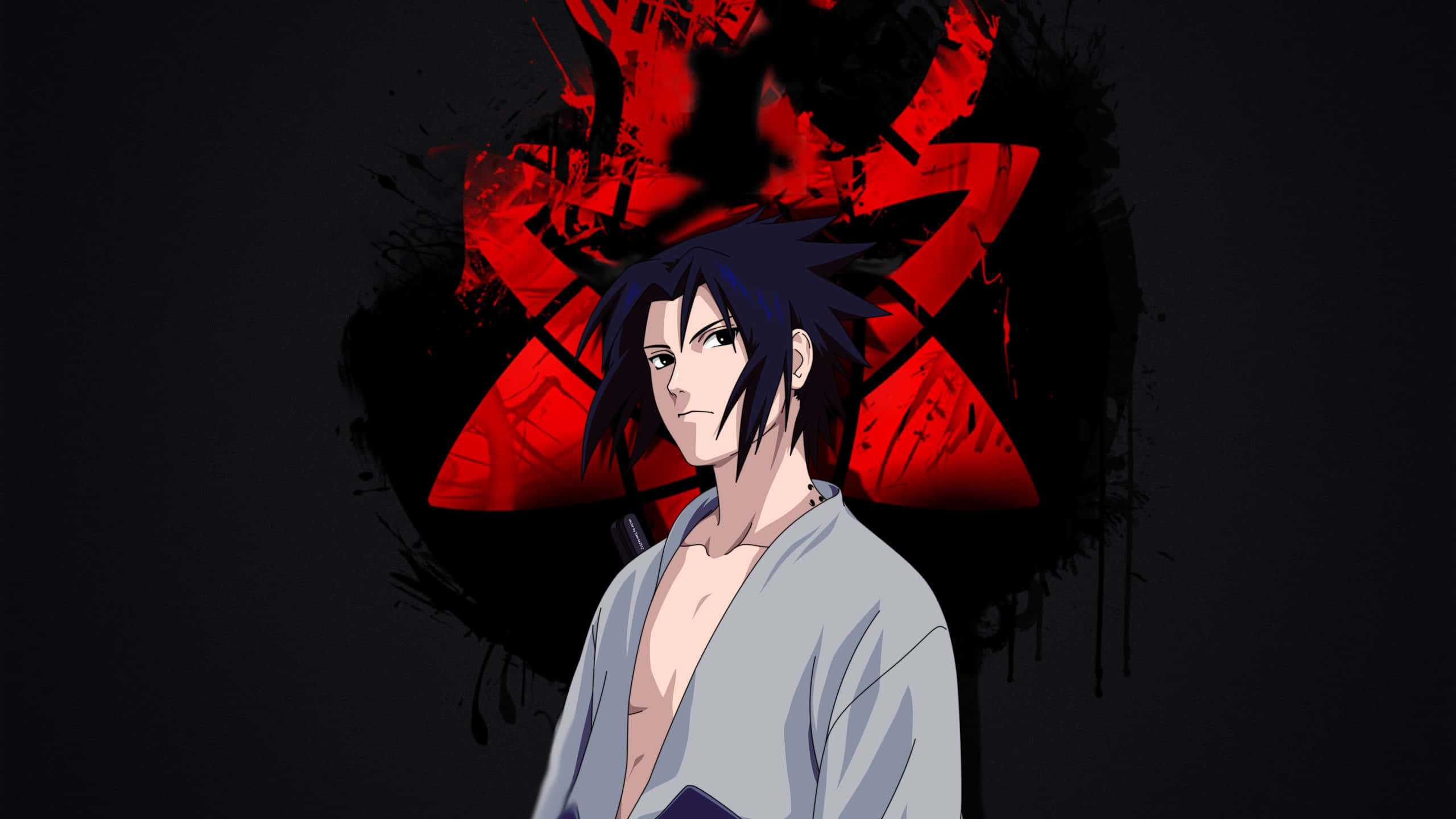 Naruto Anime 桌布 壁紙 — 動漫角色，黑色尖刺頭髮，紅色眼睛標誌，站在紅色潑濺藝術的黑暗背景前。