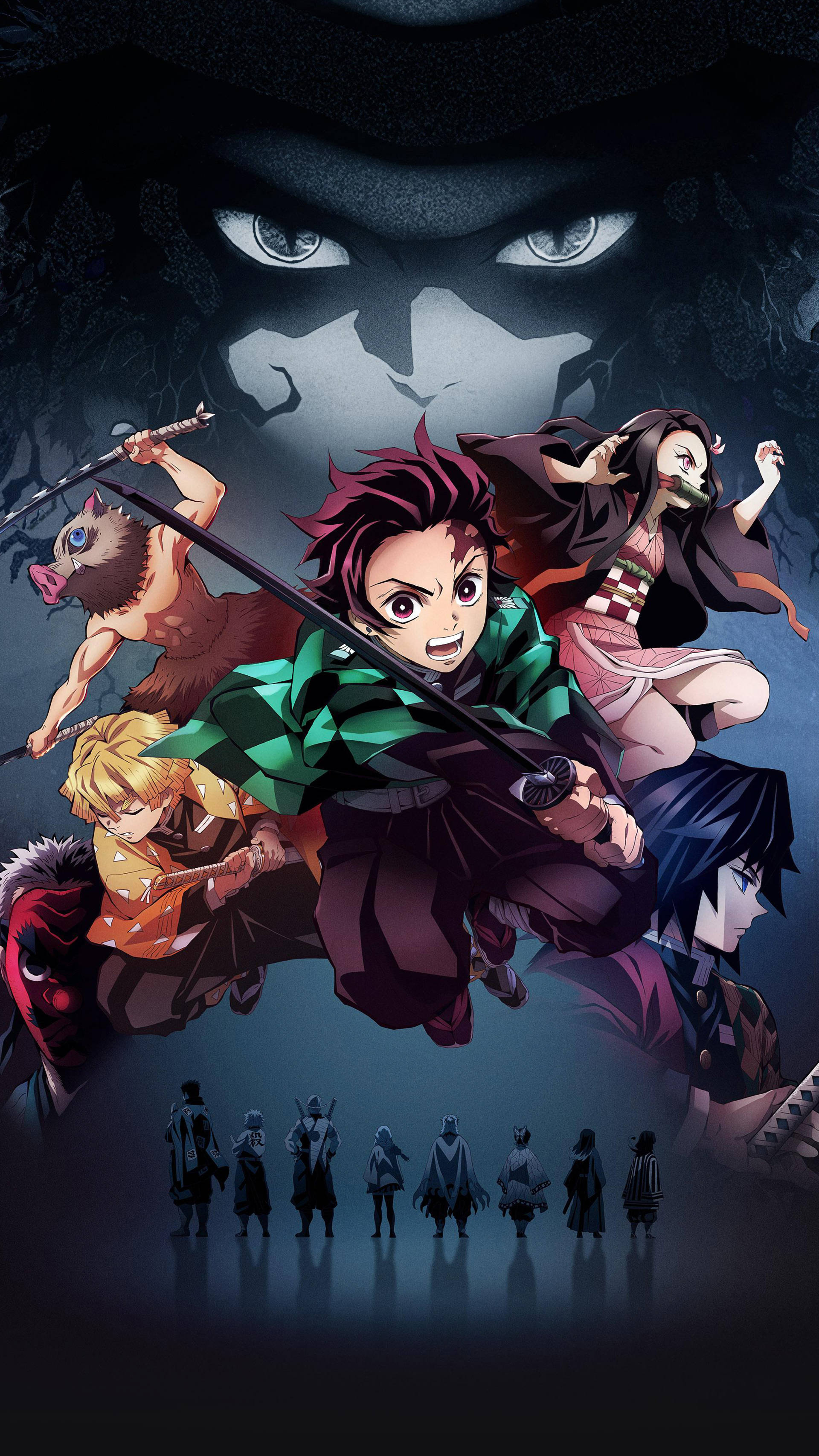 Kimetsu 桌布 壁紙 — 動漫角色以動態戰鬥姿勢對抗一個戴著面具、眼睛發光、逼近的身影。