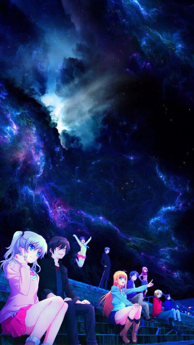 夜空 桌布 壁紙 — 動漫角色坐在台階上，凝視著充滿旋轉藍色、紫色和星星的鮮豔宇宙星雲。