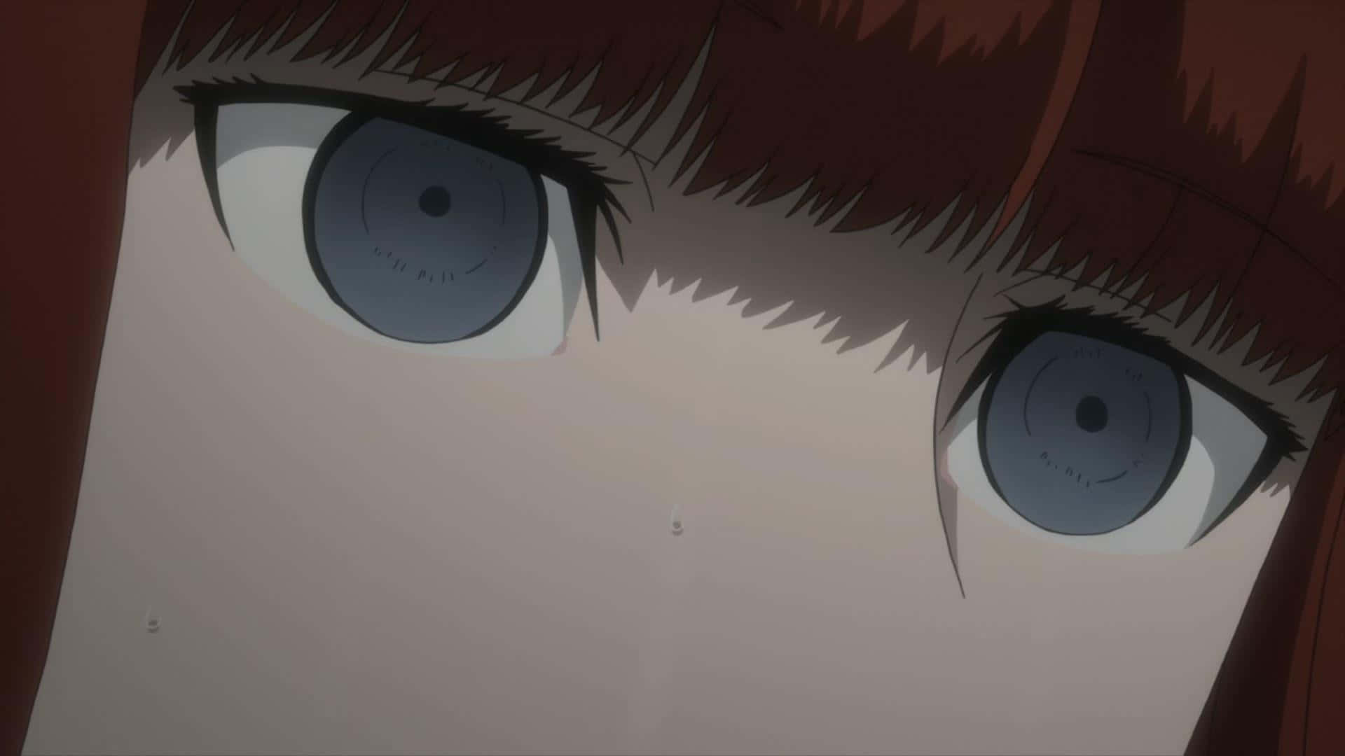 Kagari Shiina 桌布 壁紙 — 動漫角色強烈藍色眼睛的特寫，帶有尖銳的黑色睫毛和紅棕色頭髮勾勒臉部。