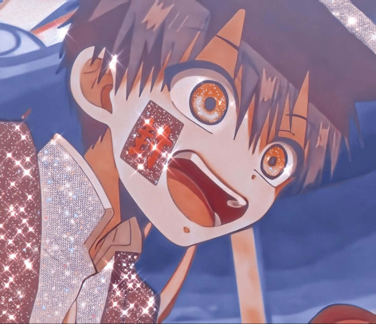 Cute Anime Boy 桌布 壁紙 — 動漫角色擁有閃閃發光的眼睛和臉頰上閃亮的紅色貼紙，洋溢著喜悅。