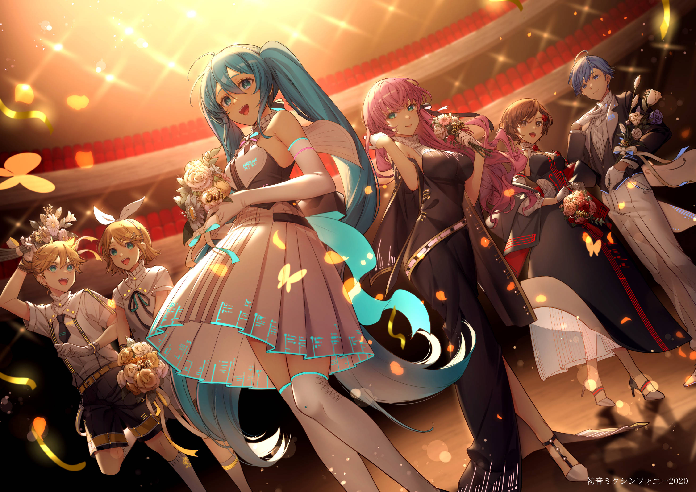 Vocaloid 桌布 壁紙 — 動漫角色穿著優雅服裝，在溫暖的金色燈光下，伴隨著飄落的花瓣和閃光慶祝。