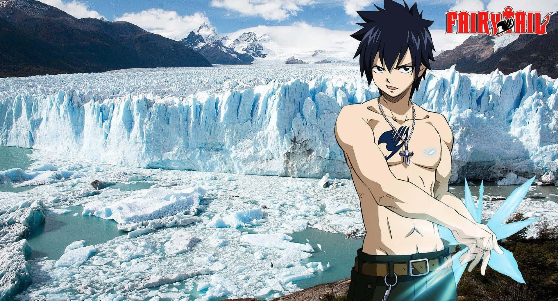 Gray Fullbuster 桌布 壁紙 — 動漫角色自信地站在巨大的冰川前，冰川有鋸齒狀的冰層和積雪的山峰，背景是明亮的藍天。