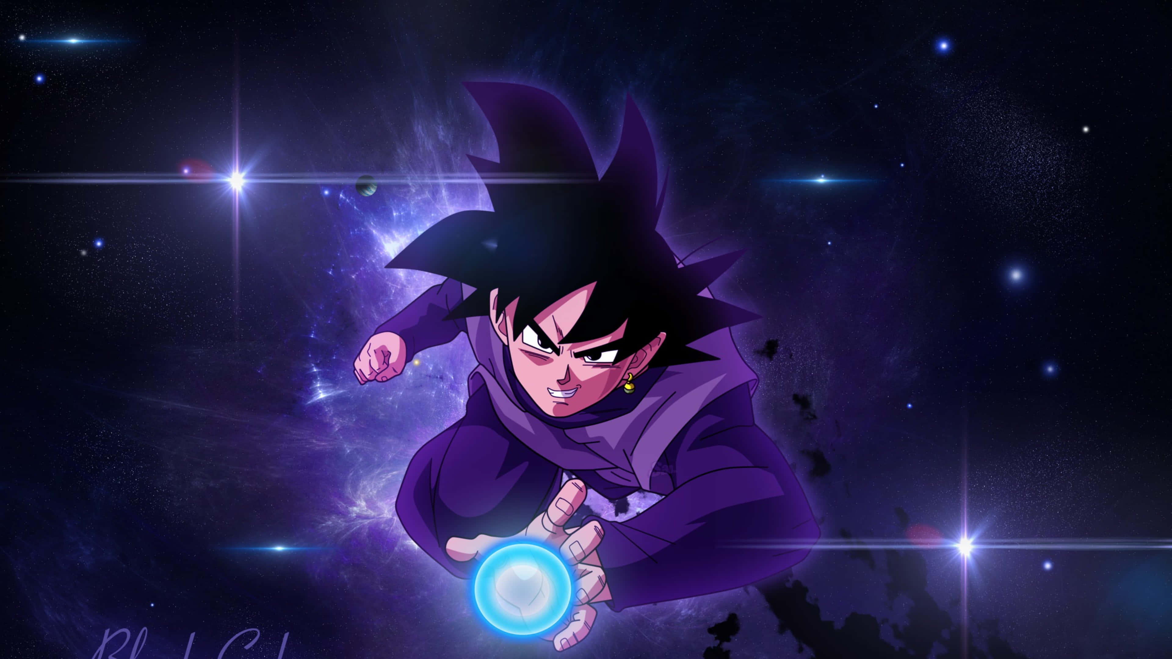Goku Black 4K 桌布 壁紙 — 動畫角色悟空黑（Goku Black）身穿紫色斗篷，在星光點點的宇宙虛空中引導發光的藍色能量，伴隨著鏡頭光暈。