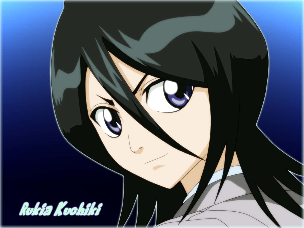 Rukia Kuchiki 桌布 壁紙 — 動畫角色朽木露琪亞的特寫肖像，擁有強烈的紫色眼睛和黑色頭髮，背景為漸變藍色。