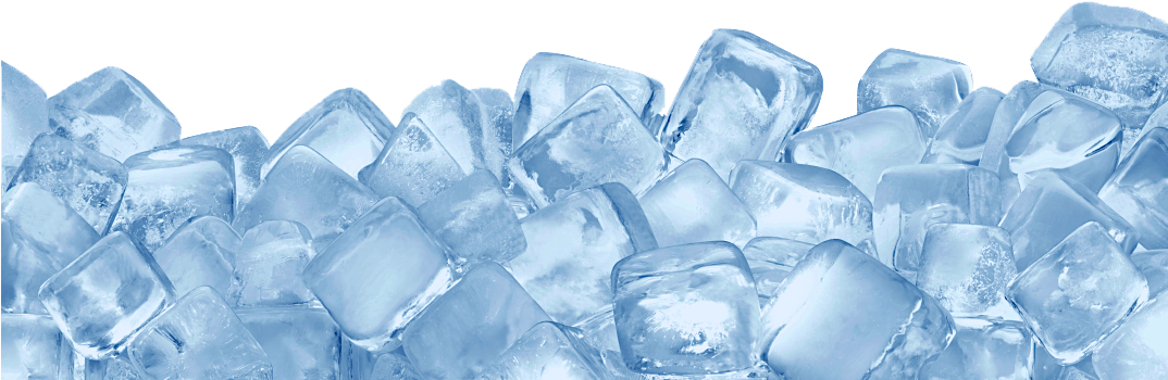Ice Cube 桌布 壁紙 — 半透明藍色冰塊堆疊在 stark 黑色背景上的特寫。