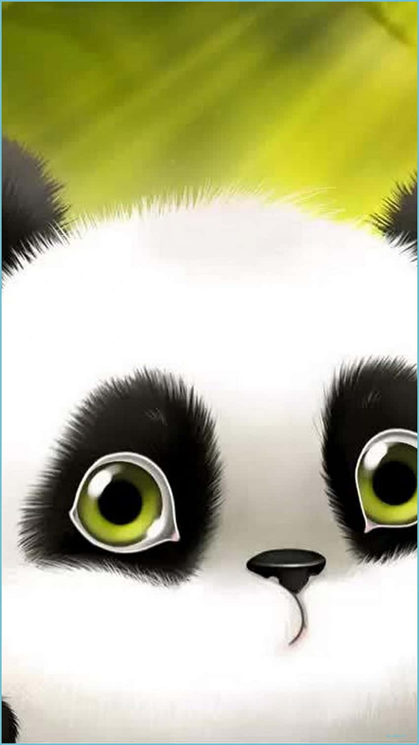 Cute Panda 桌布 壁紙 — 可愛卡通熊貓的特寫，擁有明亮的綠色眼睛和蓬鬆的黑白毛髮，背景是柔和的綠色。