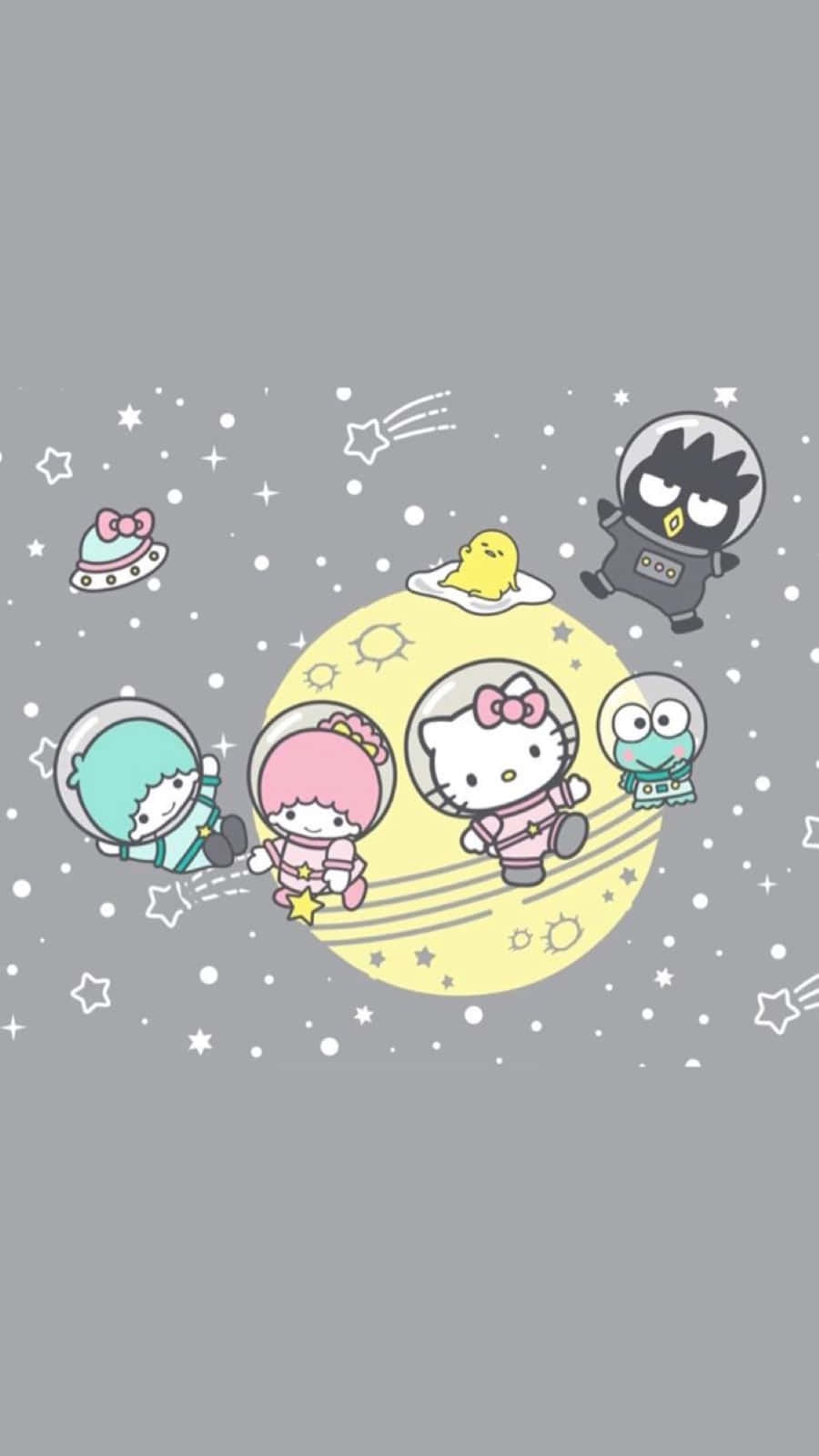 Hello Kitty And Friends 桌布 壁紙 — 可愛的卡通角色穿著太空衣漂浮並在灰色太空背景中圍繞著一顆有星星的黃色行星玩耍。