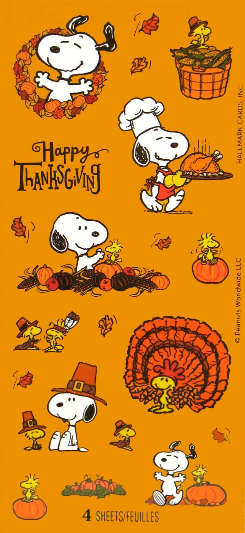 Snoopy Thanksgiving 桌布 壁紙 — 史努比和胡士托在節日卡通插圖中，與南瓜、火雞和秋葉一起慶祝感恩節。