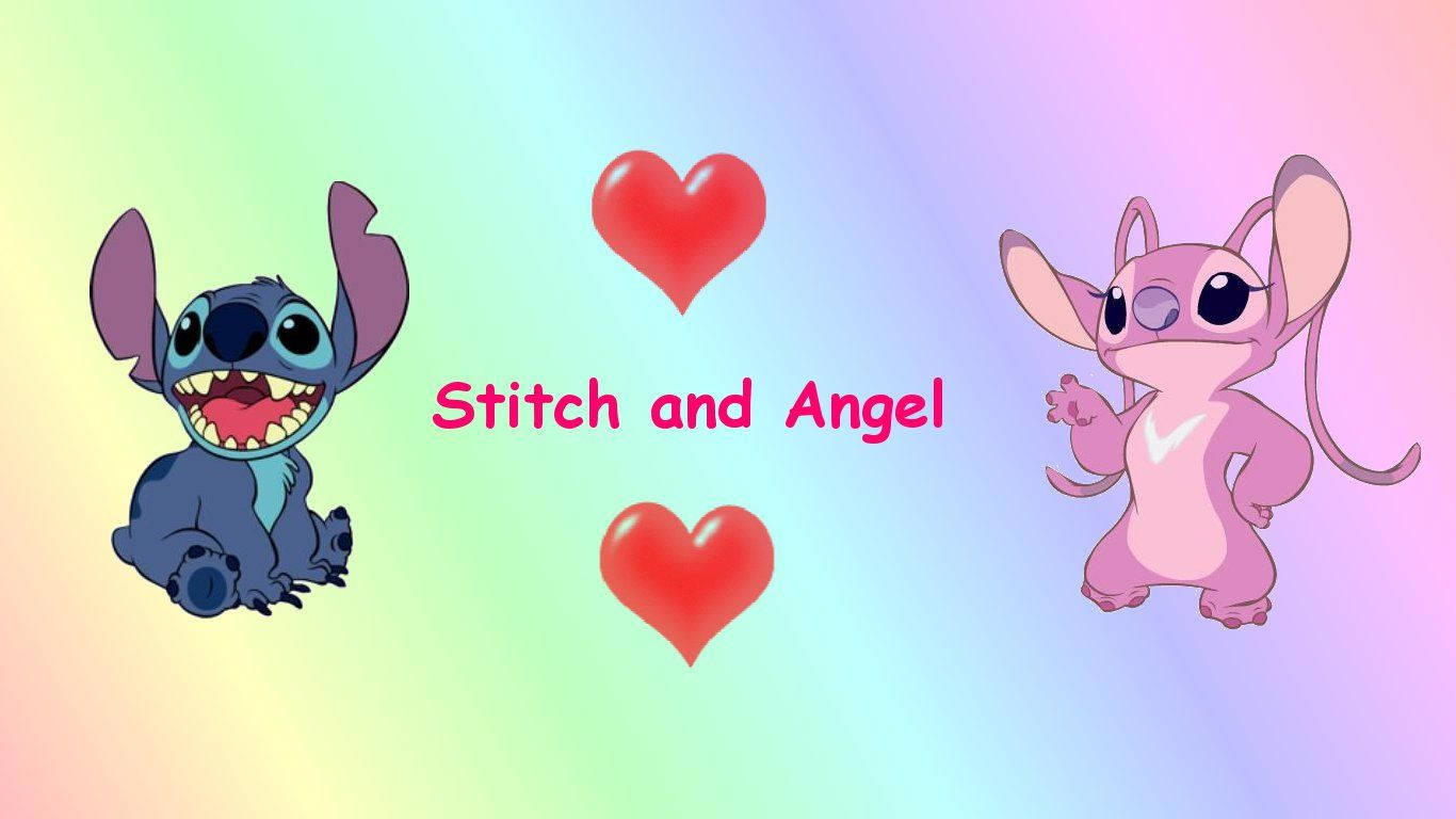 Stitch And Angel 桌布 壁紙 — 史迪奇和安琪面對面，中間有心形圖案，背景是柔和的彩虹漸變色。
