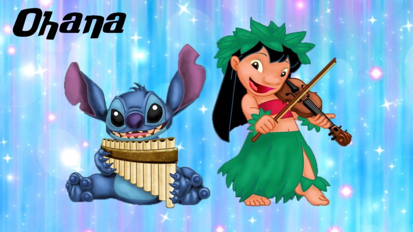 Stitch Disney 桌布 壁紙 — 史迪奇彈奏帕尼奧洛吉他，而莉蘿在閃爍的藍色星空背景下拉小提琴。