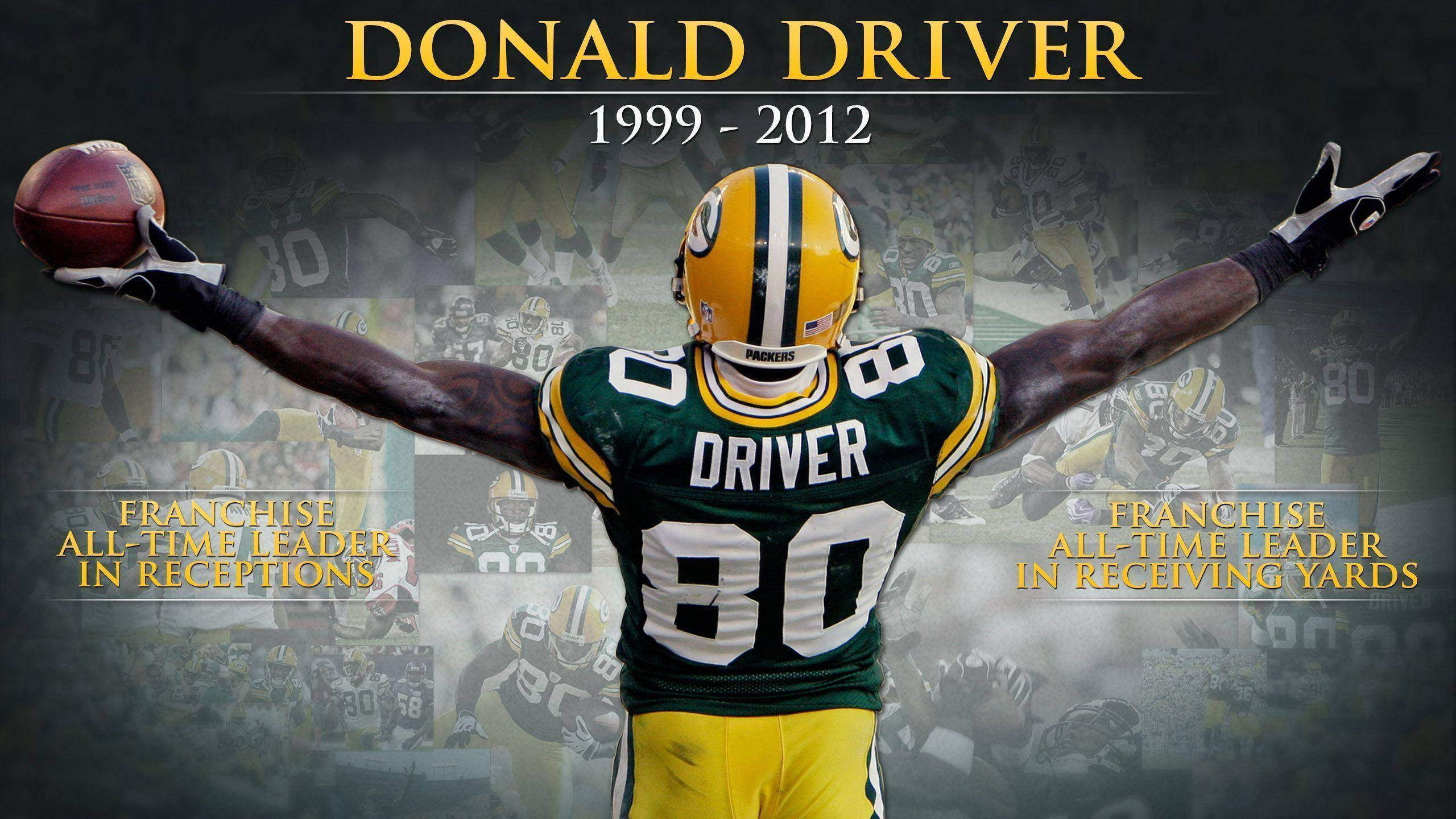 NFL 美式足球 桌布 壁紙 — 向NFL球員Donald Driver致敬的桌布，他身穿綠灣包裝工隊制服，雙臂伸展抱著一個橄欖球，並顯示其職業生涯數據。