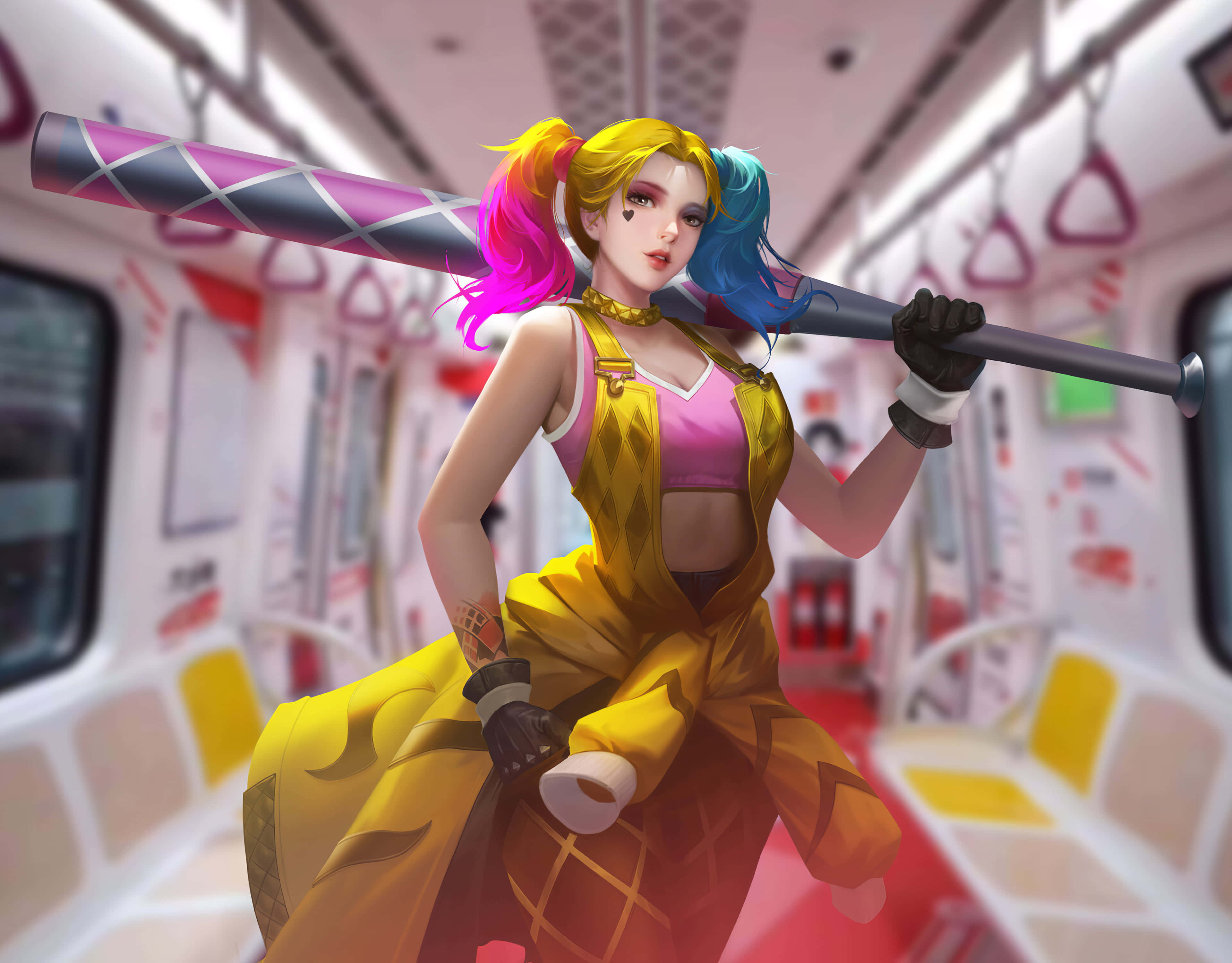 Harley Quinn Baseball Bat 桌布 壁紙 — 哈莉·奎茵自信地站在地鐵車廂內，手持棒球棍，梳著鮮豔的粉藍雙馬尾。