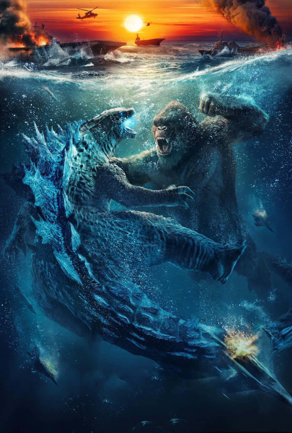 Monsterverse 桌布 壁紙 — 哥吉拉和金剛在水下戰鬥，軍艦在熾熱的日落海洋上方爆炸。