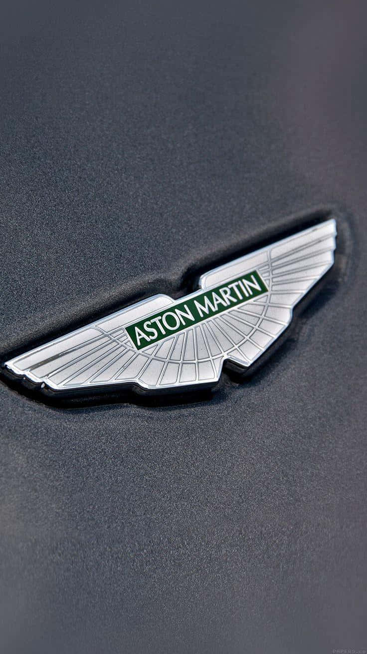黑色車身上的Aston Martin標誌徽章 — Valorant Logo 壁紙