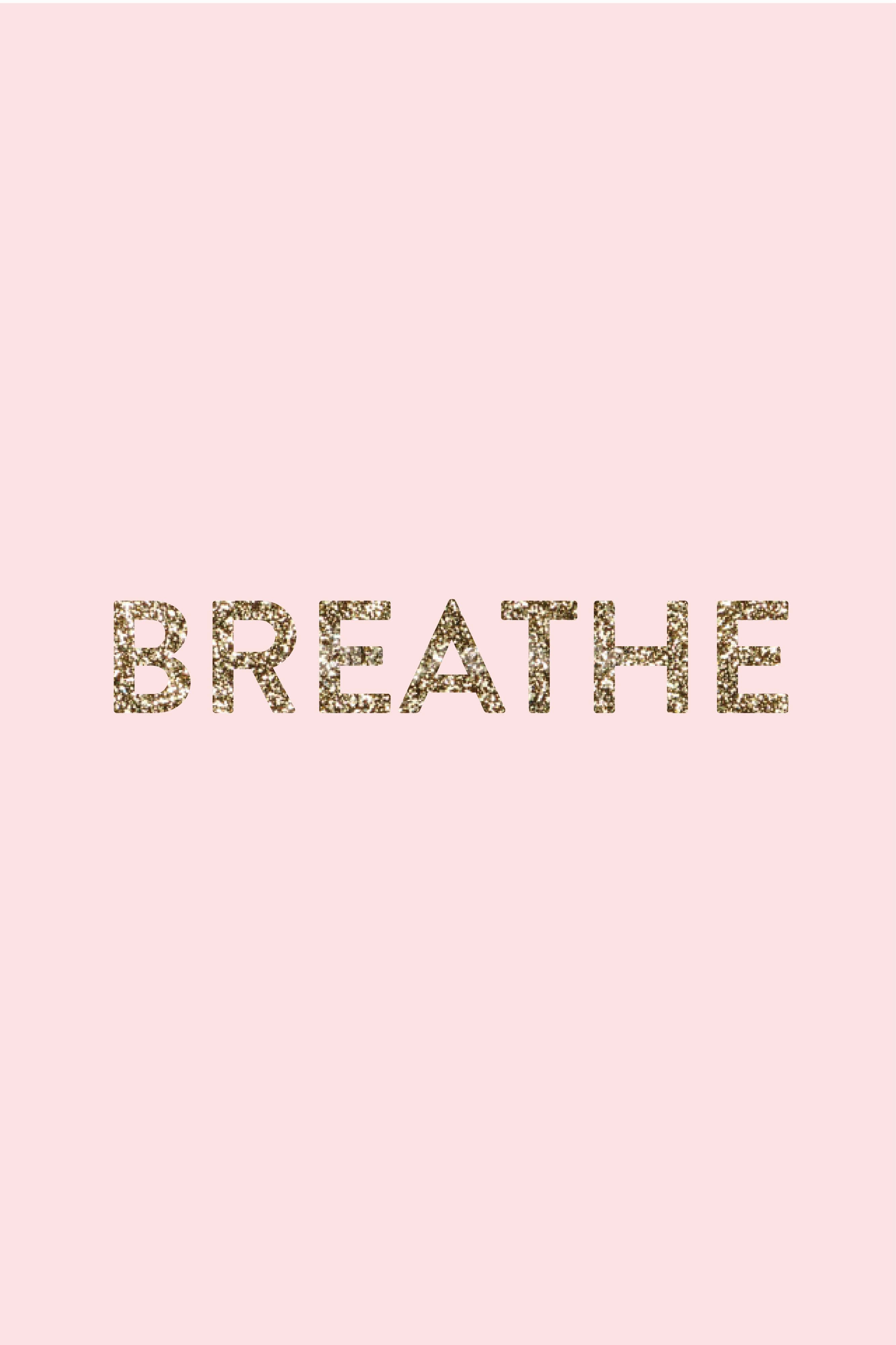 Anxiety iPhone 桌布 壁紙 — 單詞 'breathe' 以閃爍金色字母居中於柔和的粉紅色背景上。