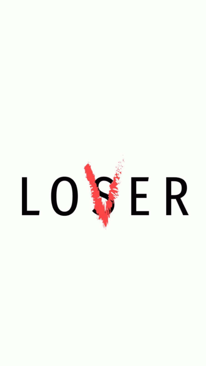Losers Club 桌布 壁紙 — 單詞 LOSER 以粗體黑色字母呈現，字母 S 被紅色油漆劃掉，背景為淺色。