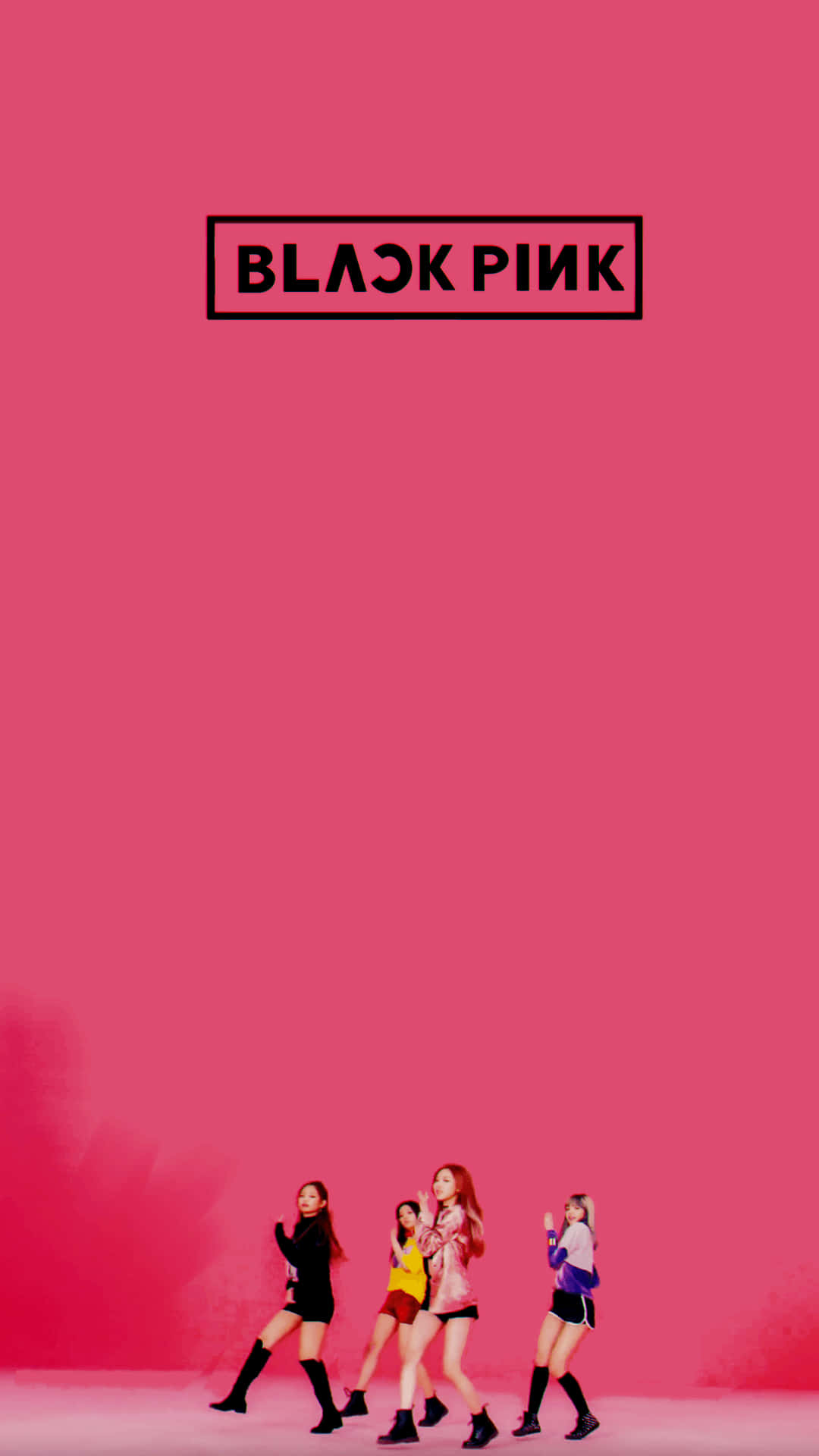 BLACKPINK 桌布 壁紙 — 四位時尚女性穿著色彩繽紛的服裝，在純粉紅色背景上動態擺姿勢，上方有「BLACK PINK」文字。