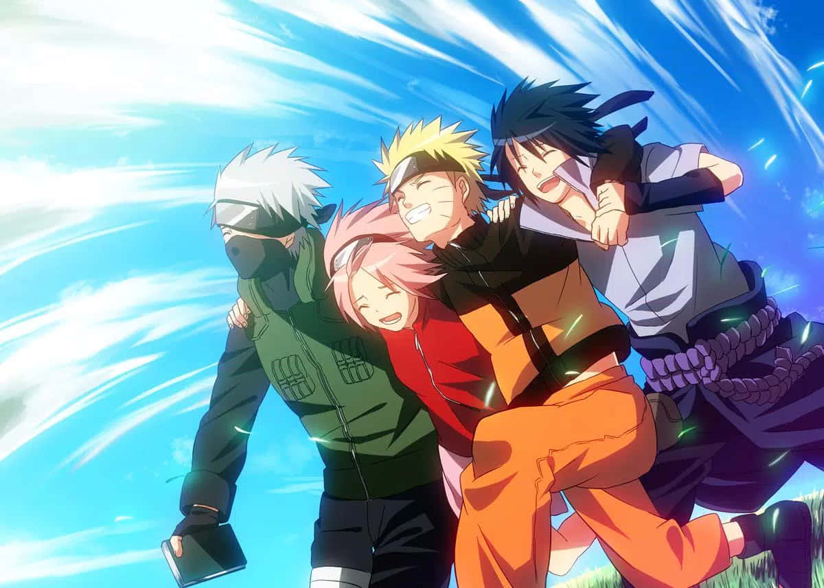 Naruto Team 7 桌布 壁紙 — 四個動漫角色在明亮的藍天下快樂地擁抱，帶有動態模糊效果。