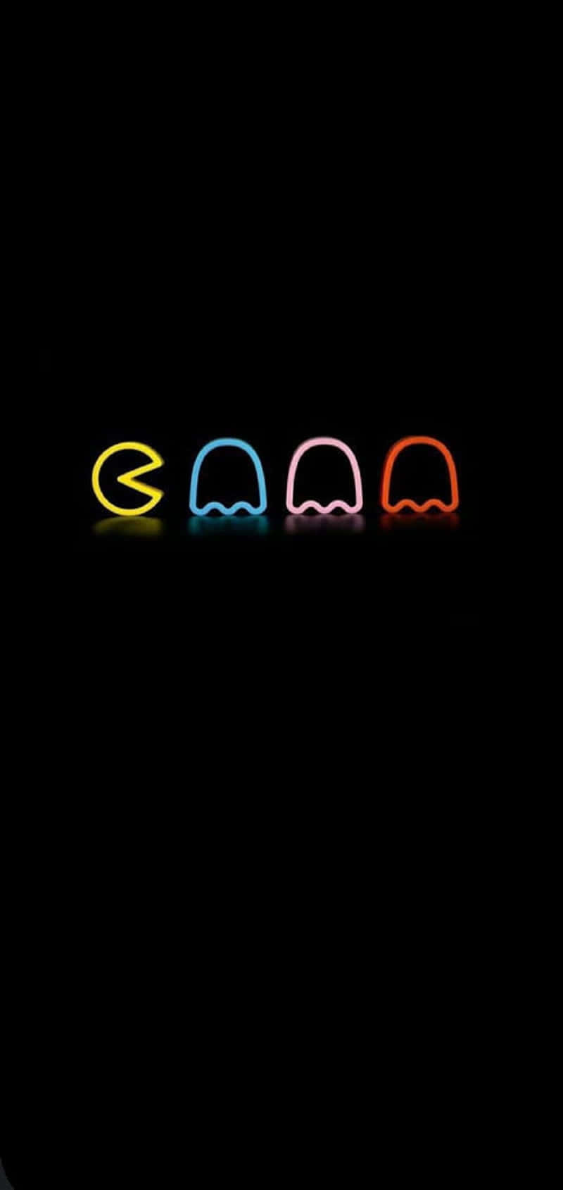 HD Pacman 桌布 壁紙 — 四個發光的 Pac-Man 鬼魂和黃色 Pac-Man 角色排成一排，背景為黑色。