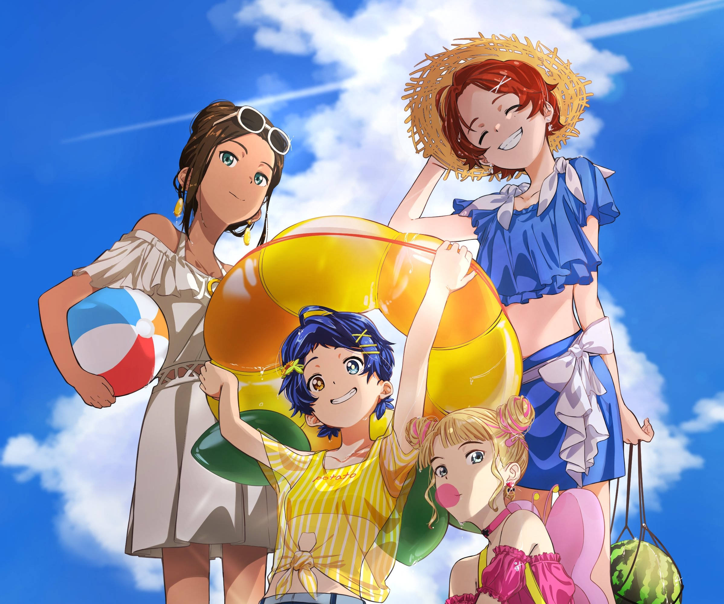 Egg 桌布 壁紙 — 四個穿著夏日服裝的開朗動漫女孩，在藍天白雲下拿著沙灘玩具擺姿勢。