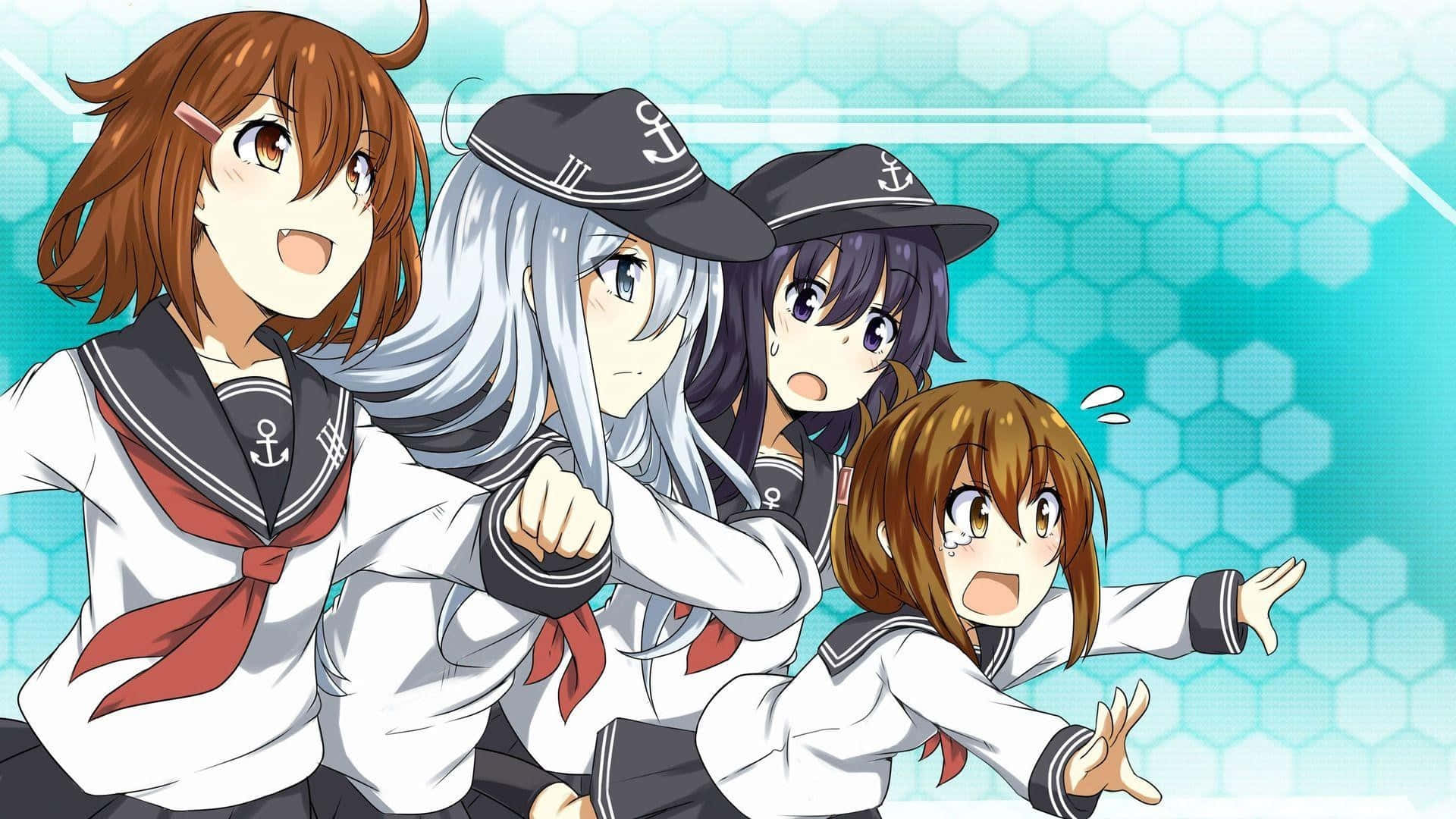 Kancolle 桌布 壁紙 — 四個穿著水手服的動畫女孩在發光的青綠色六邊形背景前動態擺姿勢。