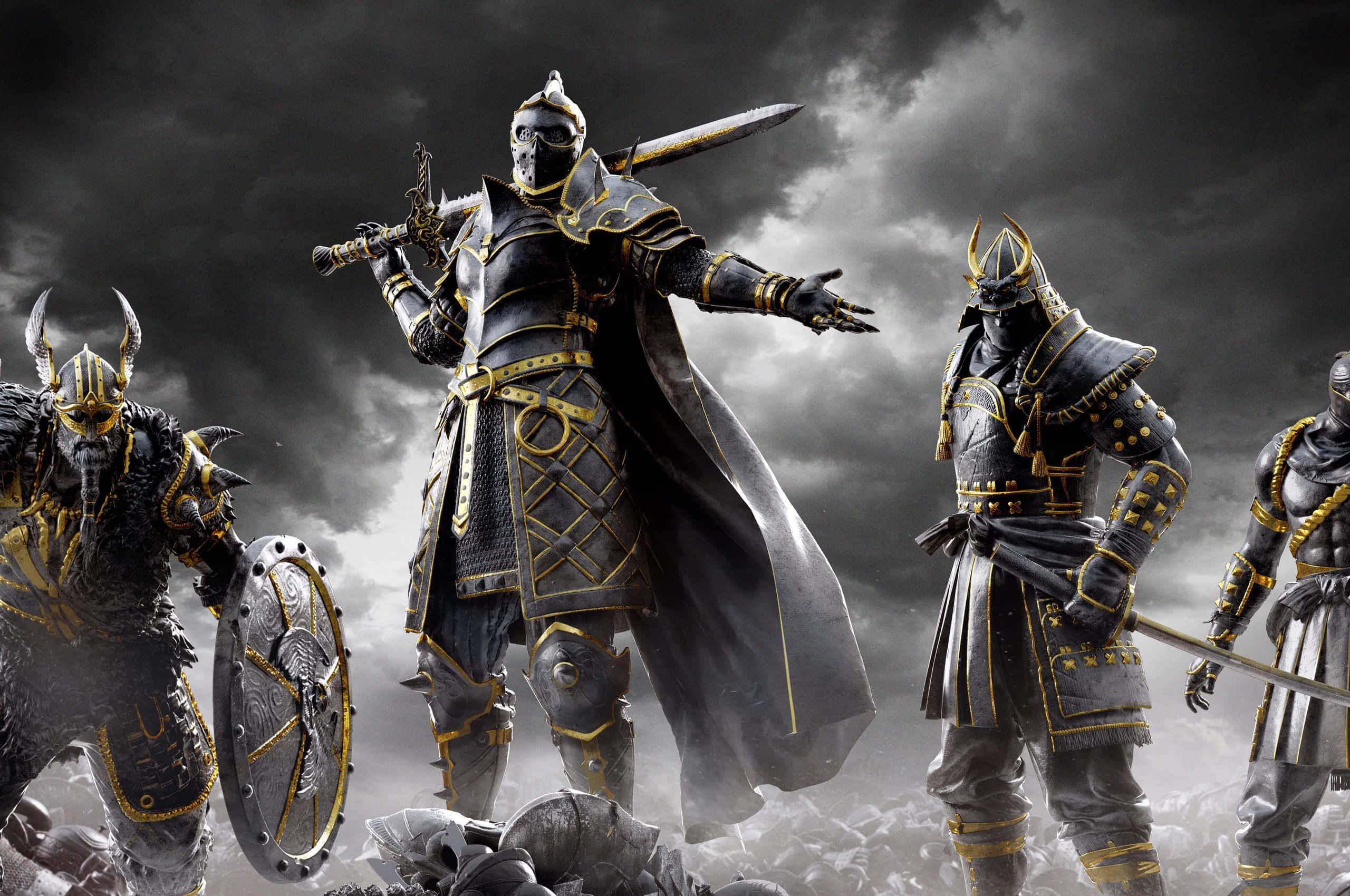 Warden For Honor 桌布 壁紙 — 四個身穿黑金盔甲的裝甲戰士在暴風雨的天空下，在戰場廢墟中挑釁地站立。
