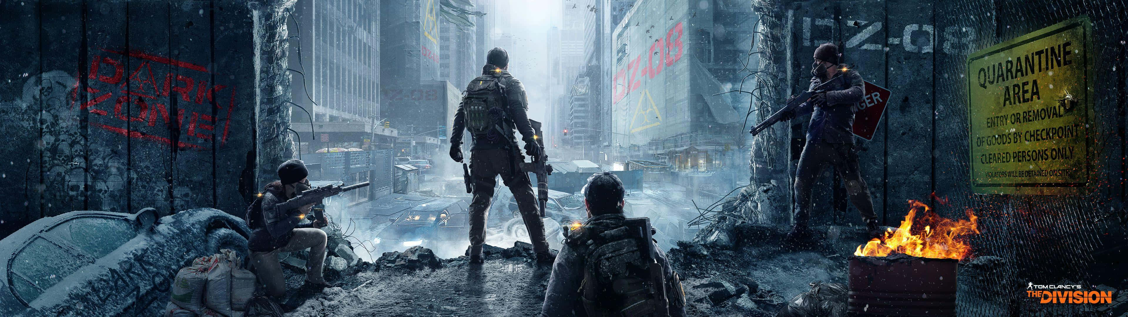 The Division Desktop 桌布 壁紙 — 四名武裝士兵在陰沉天空下，穿越佈滿燃燒殘骸和檢疫標誌的廢墟城市戰場。