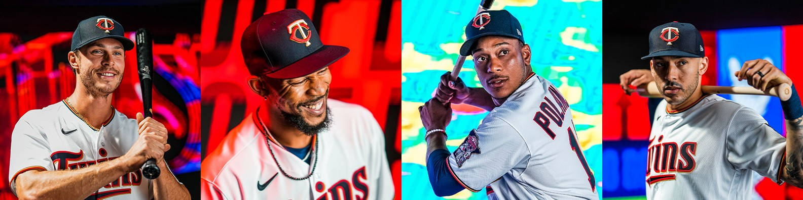 twins 桌布 壁紙 — 四名身穿明尼蘇達雙城隊球衣的棒球選手，在色彩繽紛的背景前手持球棒擺姿勢。