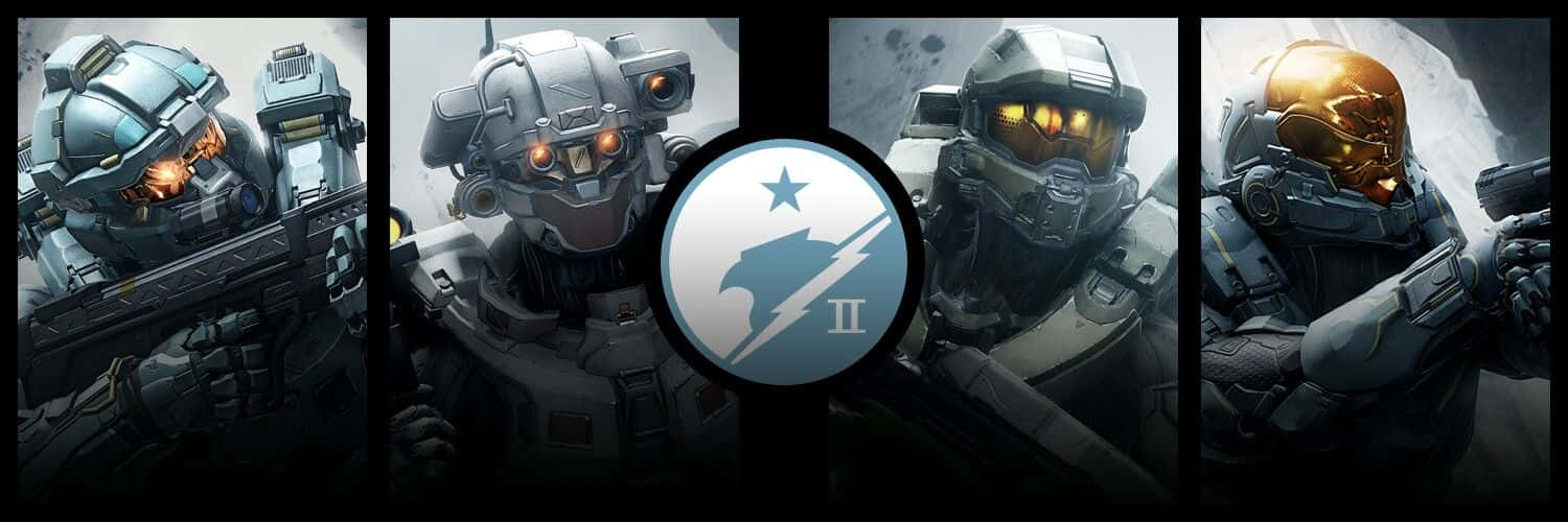 Halo 5 Blue Team 桌布 壁紙 — 四名身穿未來戰鬥裝備、帶有發光面罩的裝甲士兵在黑暗科幻場景中準備就緒。