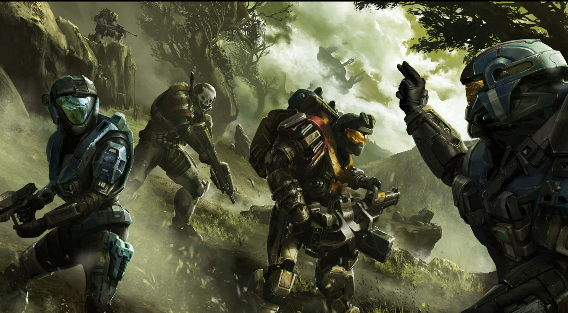 Halo Spartans 桌布 壁紙 — 四名身穿未來裝備的裝甲士兵在霧氣瀰漫的森林戰場上前進，背景有爆炸和煙霧。