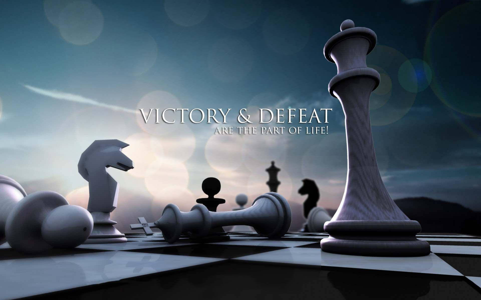 Victory 桌布 壁紙 — 國際象棋棋子立於棋盤上，背景為暮色天空，並有文字「勝利與失敗是人生的一部分」。