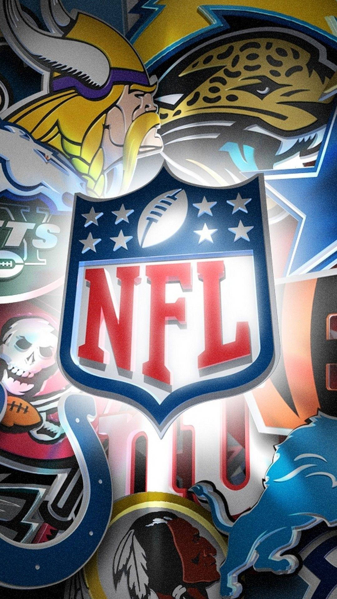 NFL 桌布 壁紙 — 圍繞中央NFL盾牌標誌的NFL球隊標誌鮮明拼貼畫。