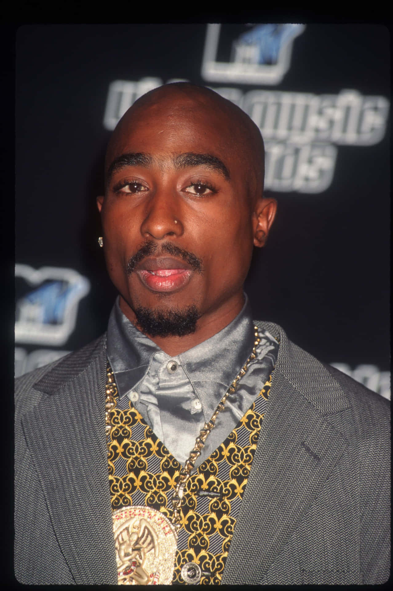 圖帕克照片 — Tupac GIF 壁紙
