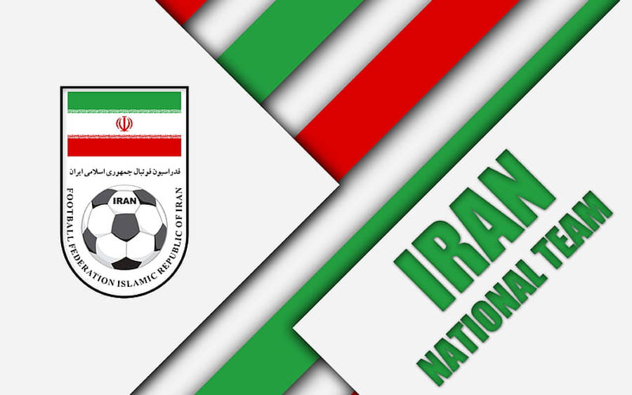 Iran 桌布 壁紙 — 圖形設計，以粗體對角線條呈現伊朗國家足球隊標誌和國旗顏色。