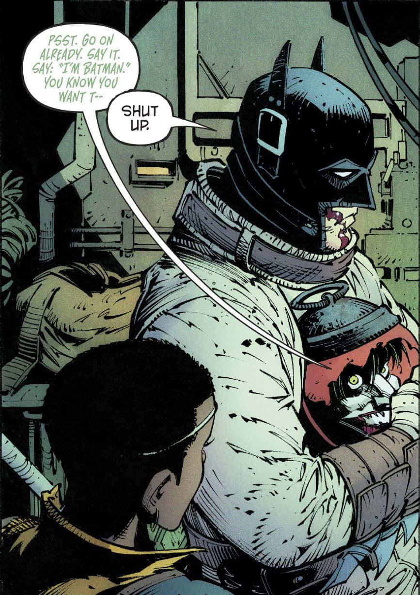 Batman Last Knight On Earth 桌布 壁紙 — 在一個粗獷的漫畫格中，蝙蝠俠抱著一個尖叫的孩子，而一個小男孩催促他說「我是蝙蝠俠」，蝙蝠俠則厲聲回應「閉嘴」。