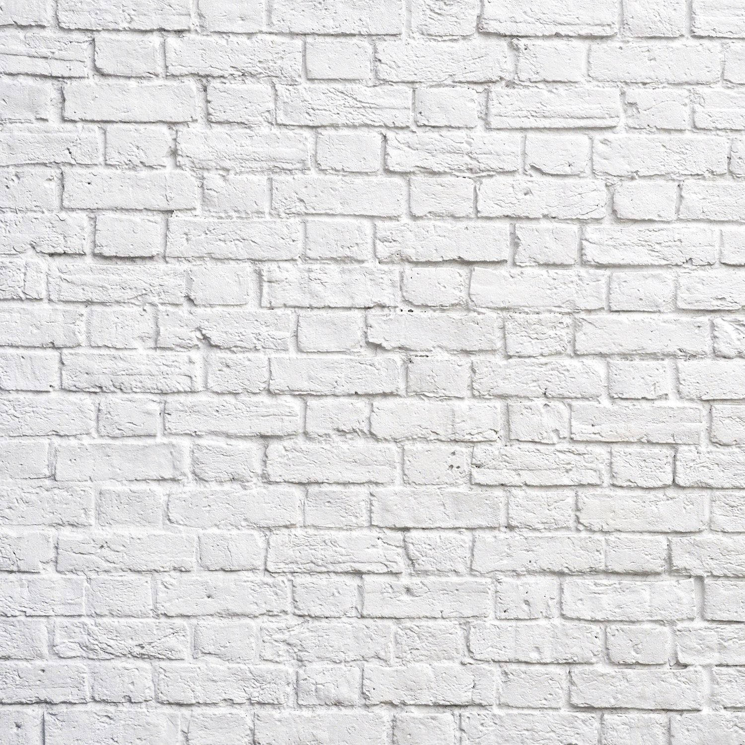 White Brick 桌布 壁紙 — 在均勻光線下，乾淨白色油漆磚牆的特寫，帶有可見紋理和砂漿線。