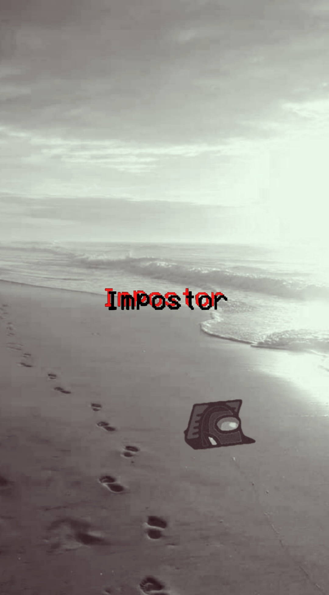 Among US Impostor 桌布 壁紙 — 在多雲天空下，腳印引向海浪，濕沙上有紅色 'Impostor' 文字和遊戲圖示。