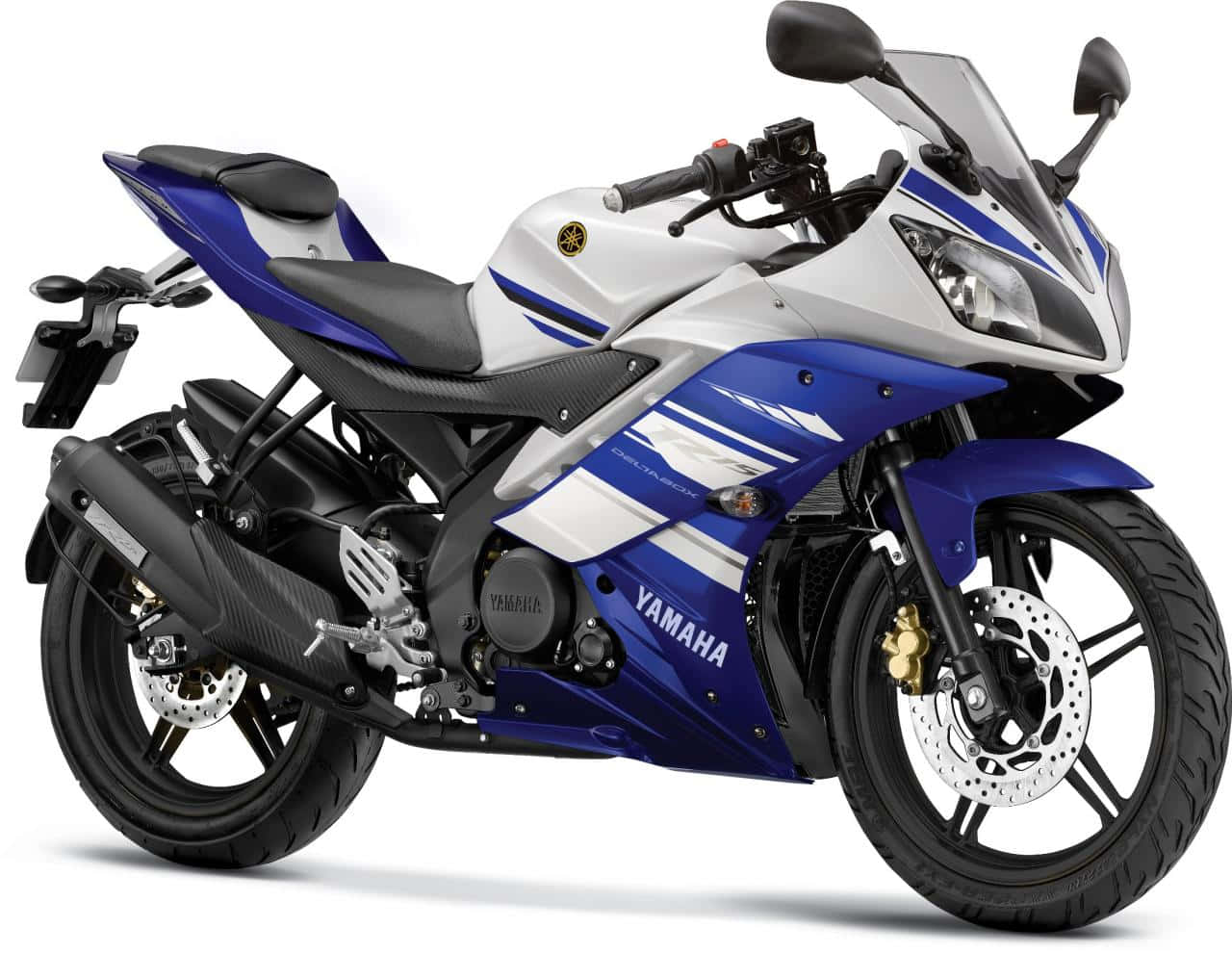 R15 桌布 壁紙 — 在攝影棚燈光下展示的時尚藍白Yamaha運動機車，帶有黑色飾件和金色煞車卡鉗。