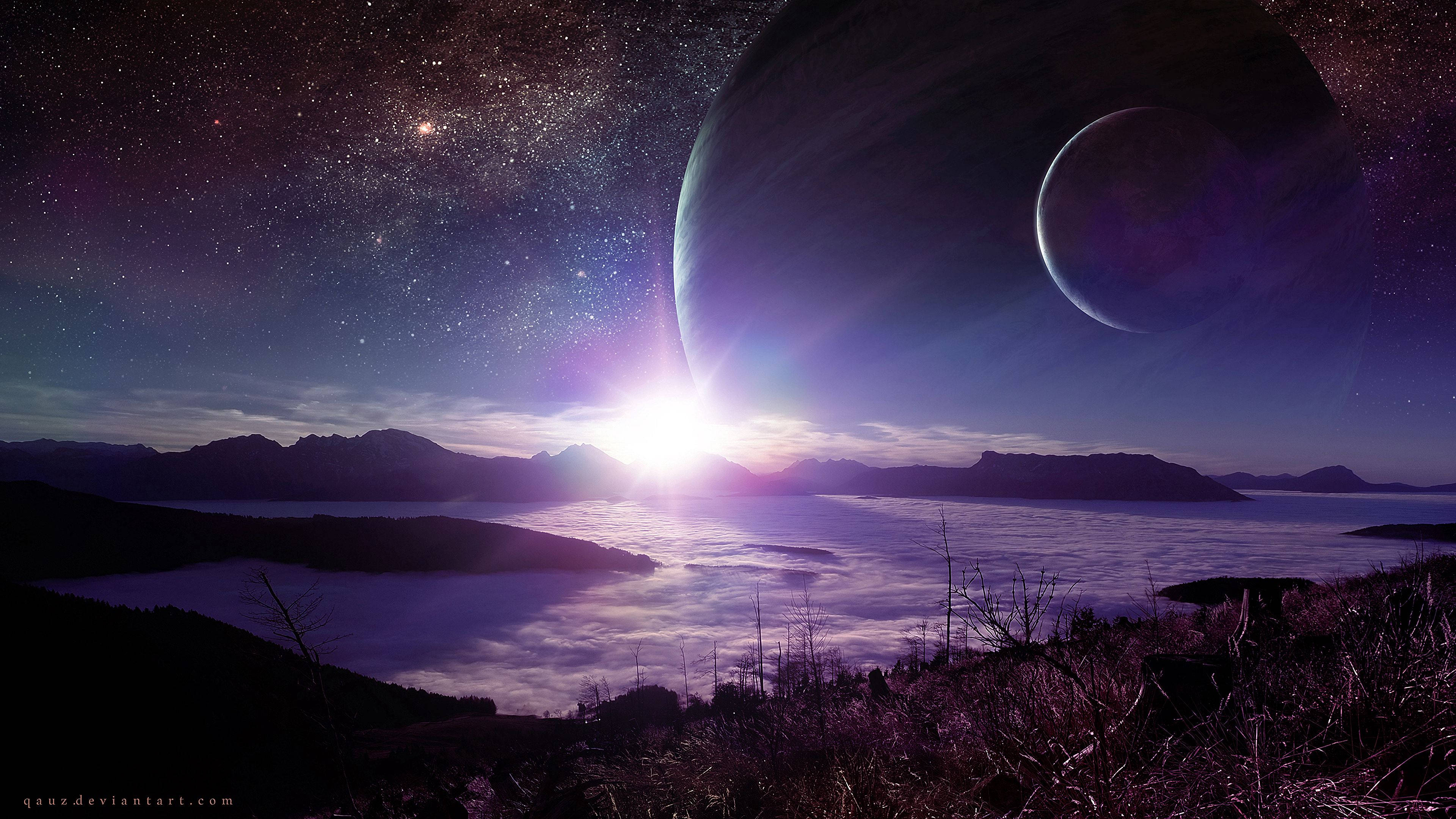 外星人 桌布 壁紙 — 在暮色中，一個超現實的外星景觀，發光的太陽在雲海上升起，下方是巨大的行星和星空。