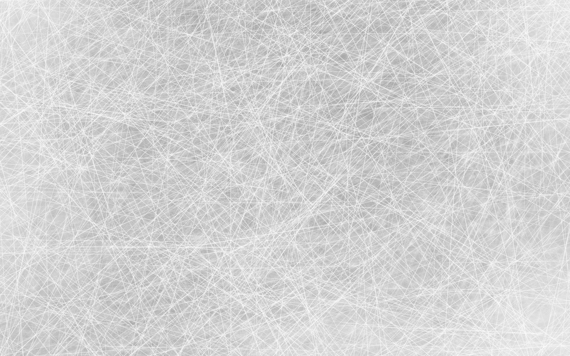White Texture 桌布 壁紙 — 在柔和的灰色背景上，白色線條相交的極簡抽象圖案。