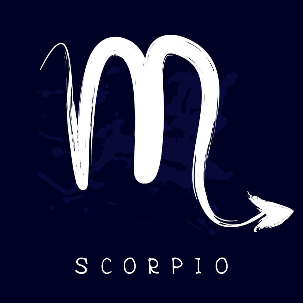 Scorpio 桌布 壁紙 — 在深海軍藍背景上，帶有箭尾的醒目白色天蠍座符號，並有細微的筆觸。