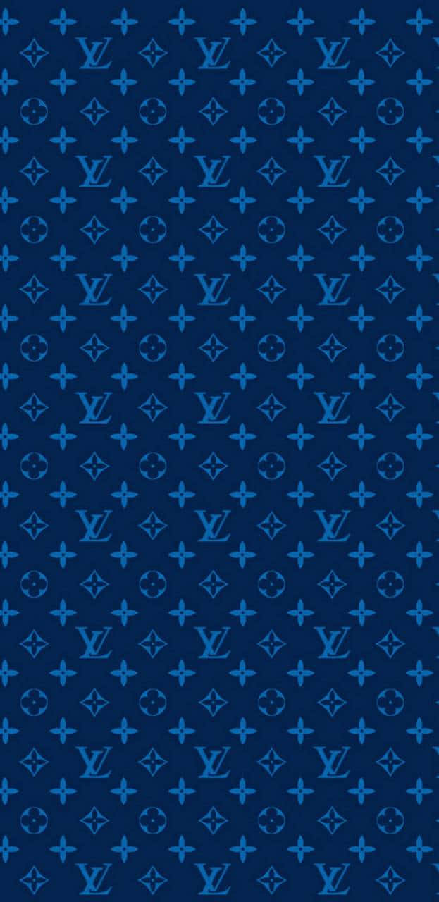 路易威登 桌布 壁紙 — 在深藍色背景上重複的藍色 Louis Vuitton 字母組合圖案。