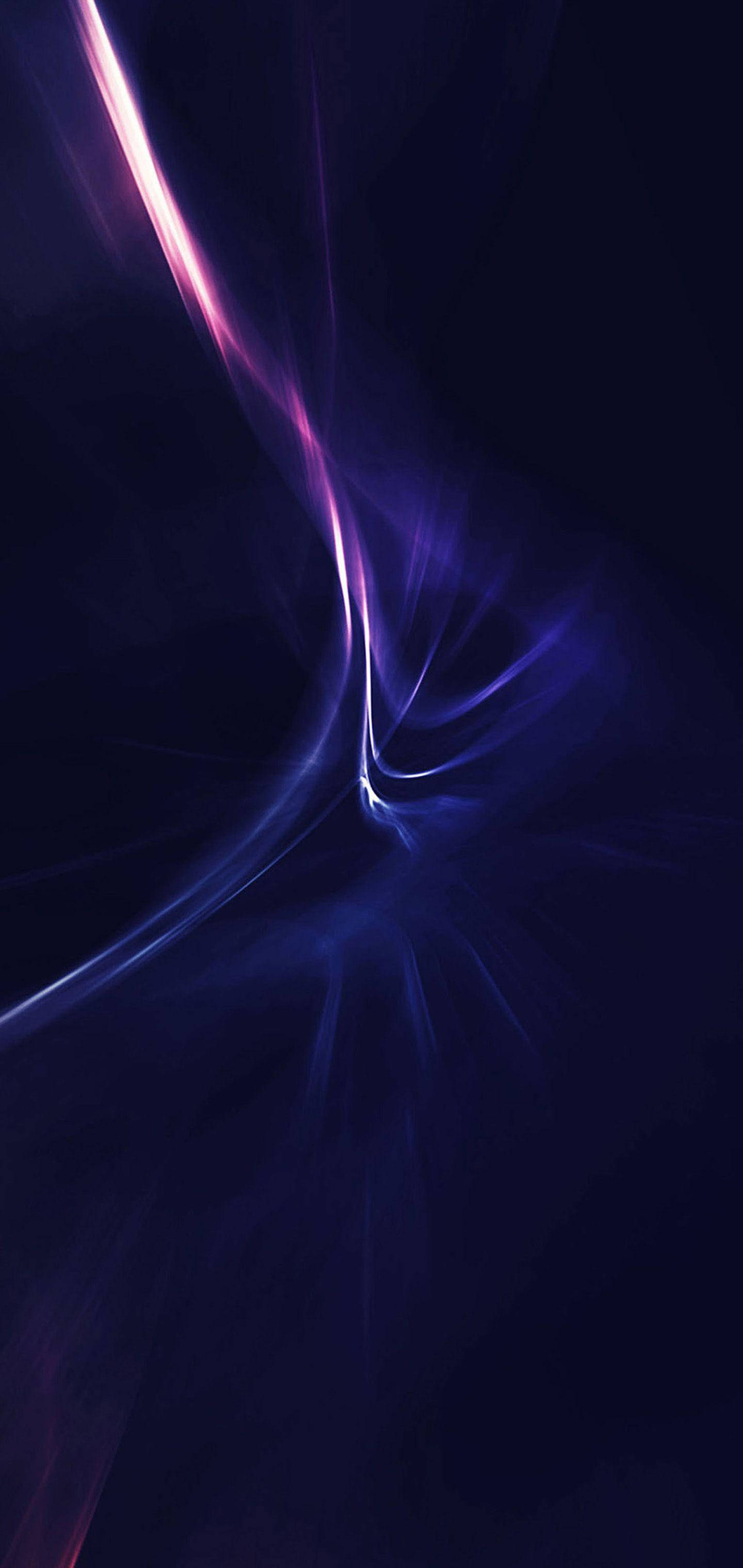 Galaxy S10 桌布 壁紙 — 在深邃的宇宙黑色背景上，電光藍和洋紅色的光條形成迷人的數位漩渦。