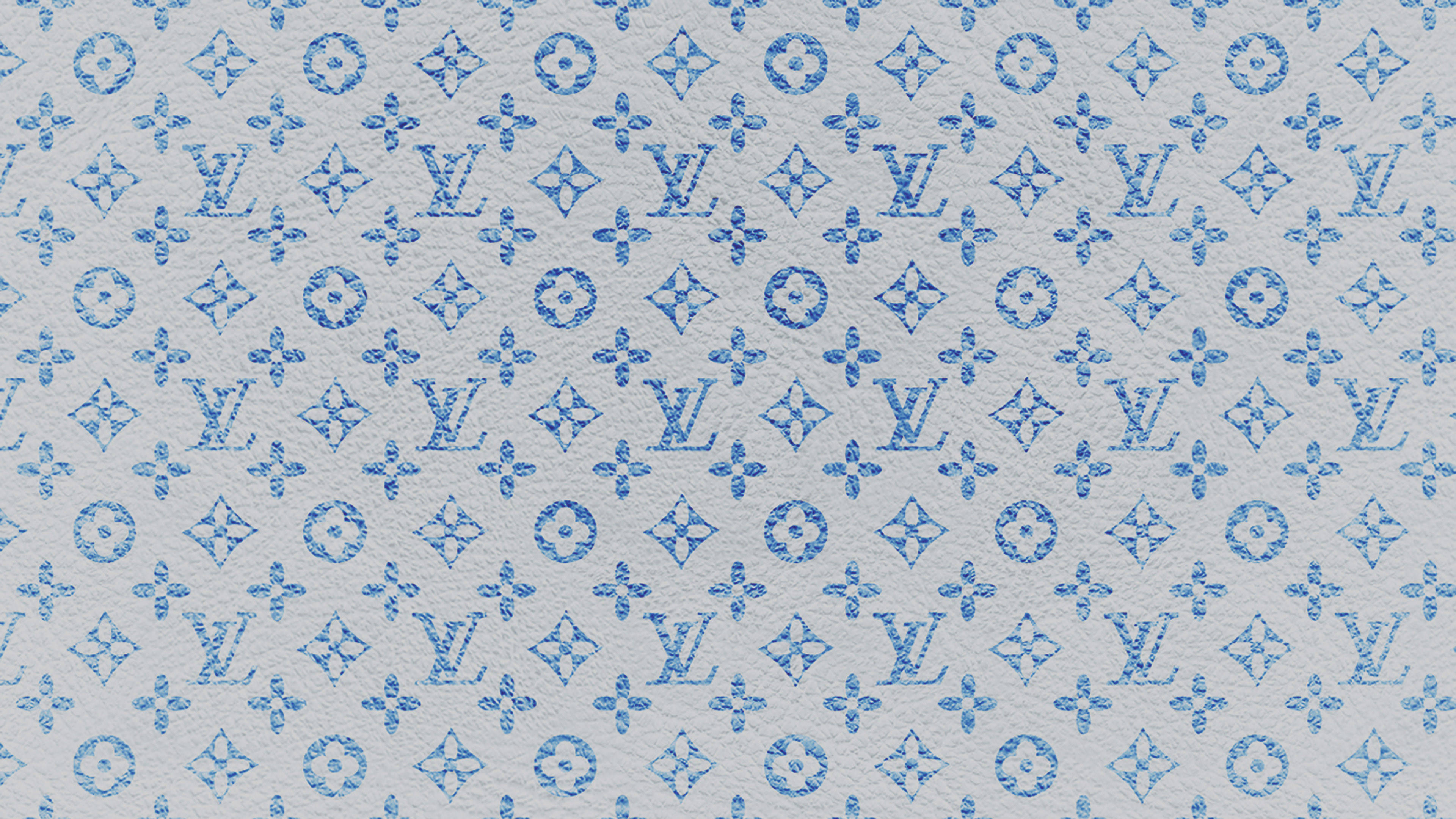 路易威登 桌布 壁紙 — 在紋理淺灰色布料上重複的藍色字母組合圖案，帶有細微的縫線細節。