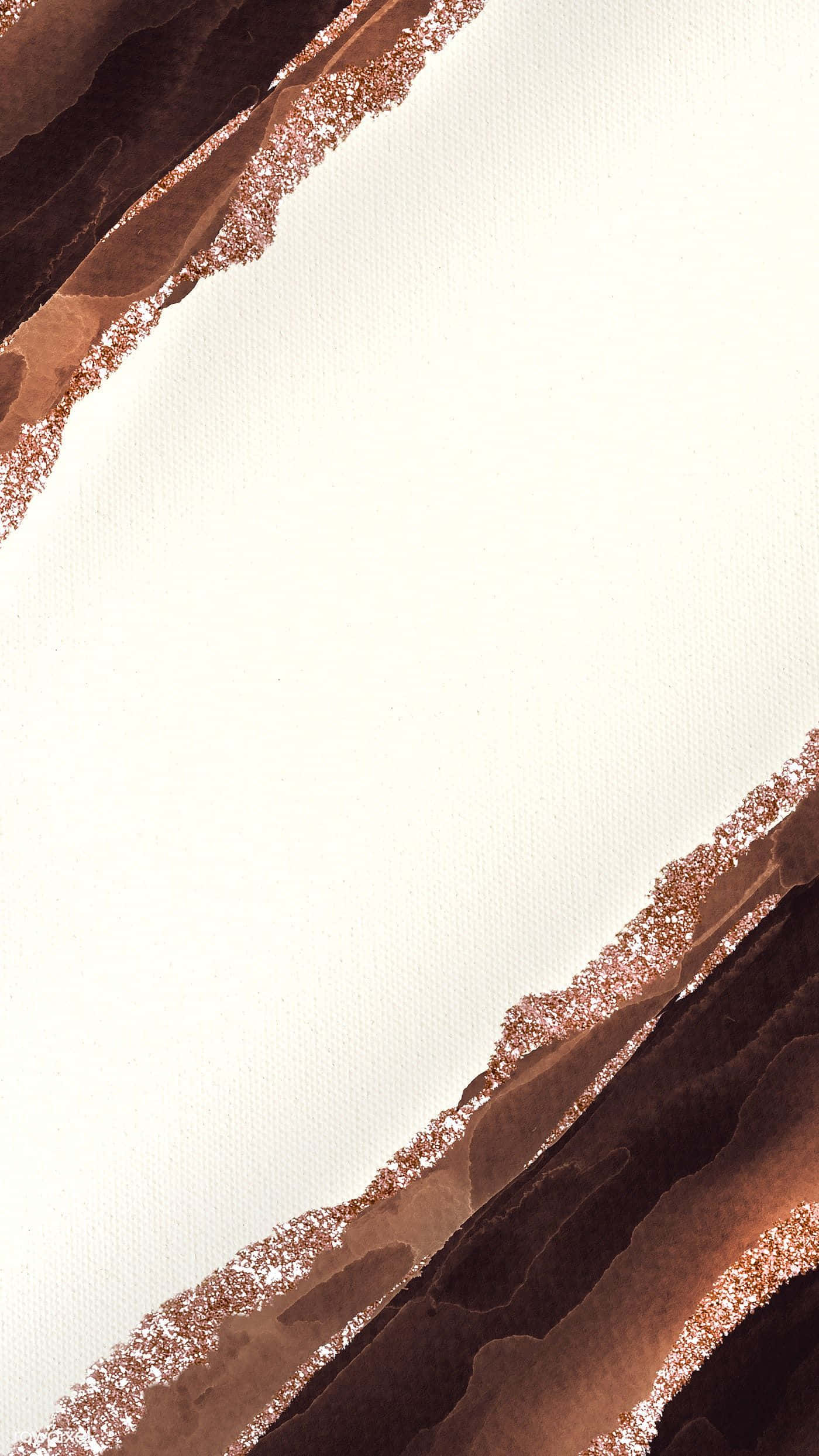 Brown And White 桌布 壁紙 — 在紋理畫布上以青銅色和奶油色呈現的抽象水彩洗滌，邊緣閃爍。